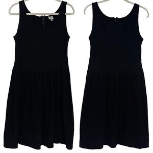 Armani Collezioni Women's Sleeveless Fit & Flare Black Dress Deanna Spa Size 8